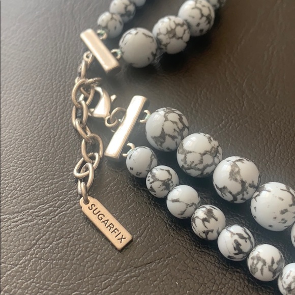 Turquoise statement necklace - Picture 4 of 5